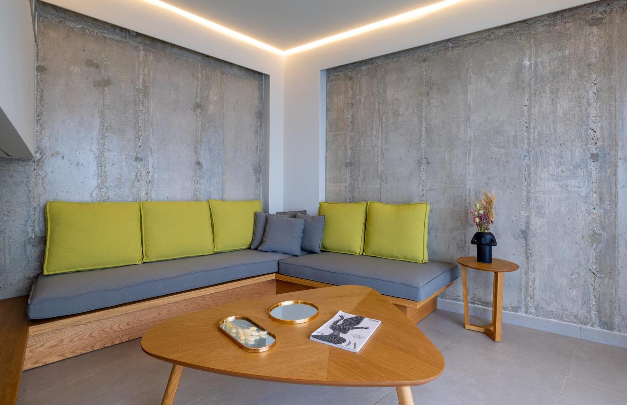 Anadeo Villas & Suites Exanthia Екстериор снимка