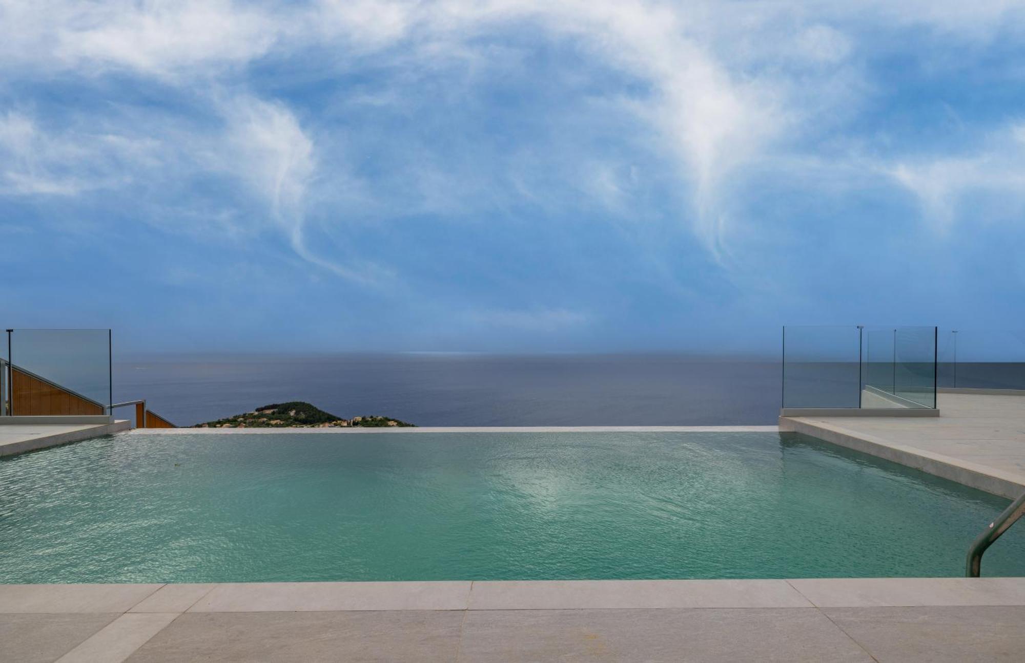 Anadeo Villas & Suites Exanthia Екстериор снимка